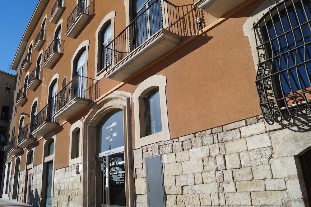 Urbi Apartments Manresa Exteriér fotografie